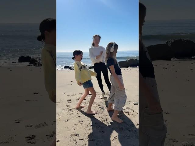 Mom is still ruining it… #malibu #beach #twins