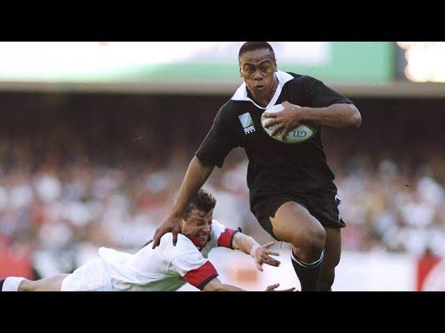 Jonah Lomu scores four tries against England