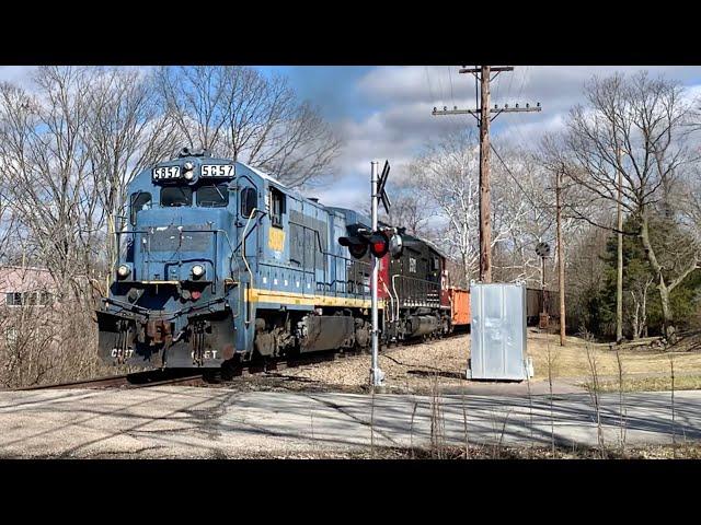 Will The Train Make It Up The Hill?  Big Power, Big Hill & Shortline Railway Action + Florida Trains