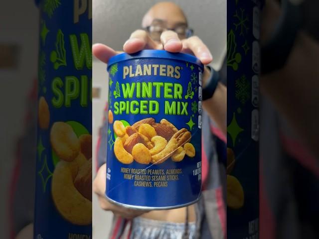  Planters Winter Spiced Mix Nuts  #Planters #winter #peanuts #xmas #foodie #food #America #short