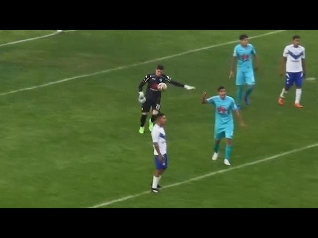 Goalkeeper scores goal from own penalty area in Bolivia – video