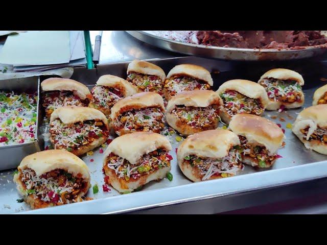 Original Dabeli of Kutch | Famous Binharif Kutchi Dabeli | Indian Street Food