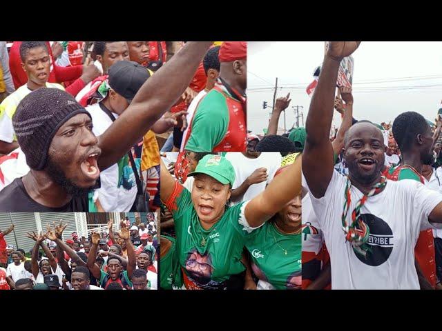 Watch how NDC supporters joyfully jam with Mahama paper & Defe Defe song at Mahama walk