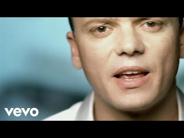 Gigi D'Alessio, Lara Fabian - Un Cuore Malato (Official Video)