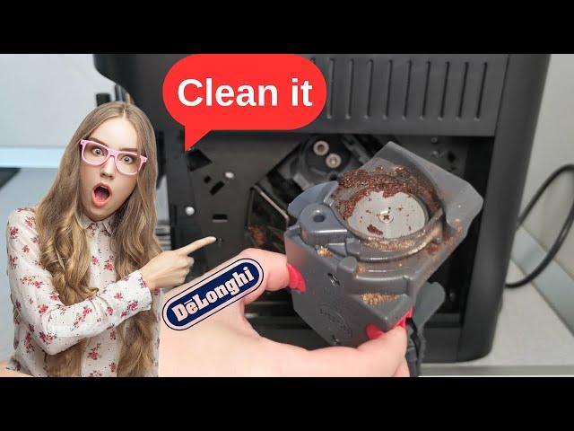 How to clean the infuser - Delonghi Magnifica Evo