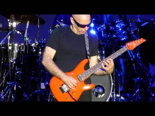 Joe Satriani - Not of this Earth, On Peregrine Wings - Sept 28th 2015, Oosterpoort Groningen