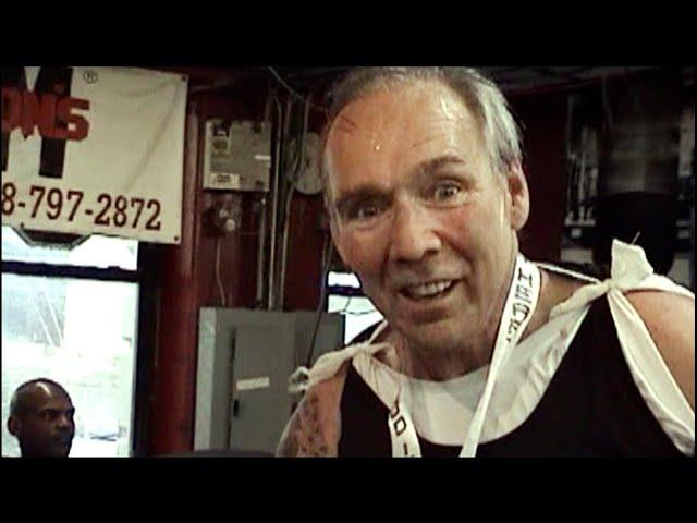Master Boxer Eugene McLaughlin : round one TKO