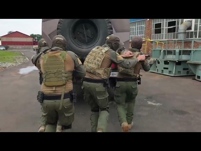 Attempted Hijacking of Truck Moving Copper - Takedown of Suspects *simulation and training