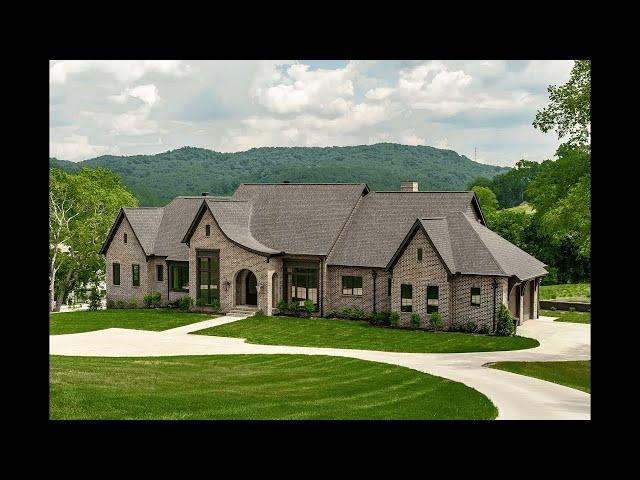 Franklin Tennessee 5 Acre Luxury Home : $3.9 Million Franklin Mansion with Breathtaking Views