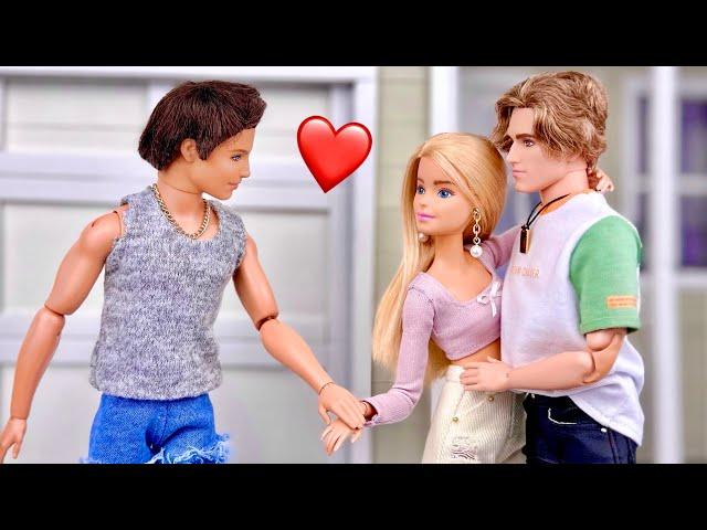 Emily & Friends: “Not Over You” (Episode 28) - Barbie Doll Story