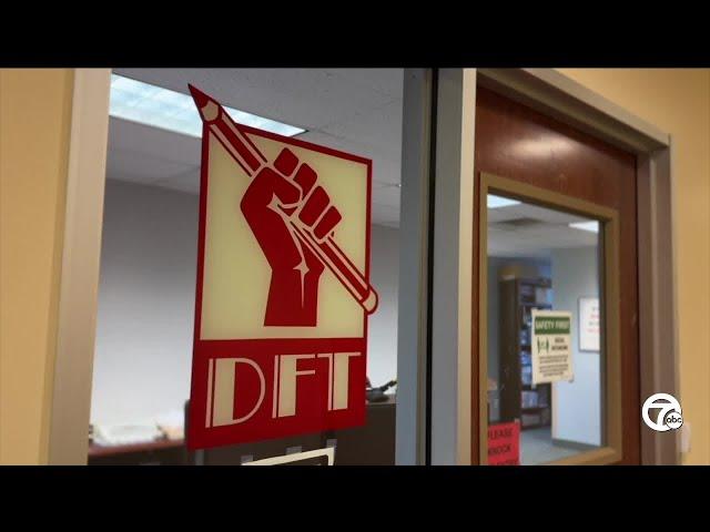 Teachers ratify new contract with Detroit Public Schools Community District