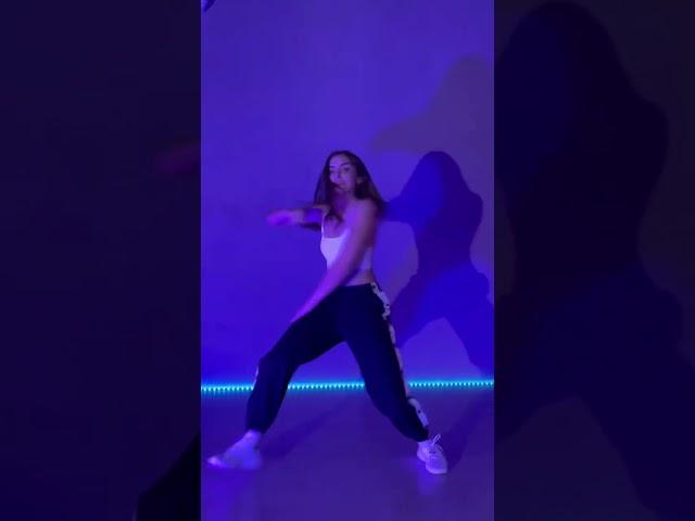Танцы Воронеж| Online - Instagram : dikorneli_ #shorts #dance #танцыворонеж
