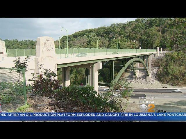 Commuters Get First Look At New Greenfield Bridge