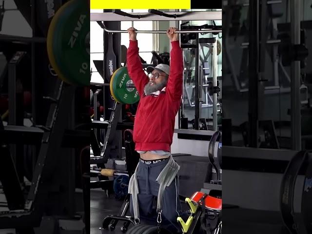 Pro Powerlifter pretends to be a old man and pranks confused Son with Father (Via YT: ANATOLY)
