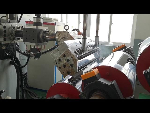 plastic Sheet Extruder Machine. Automatic working for PP AND ps