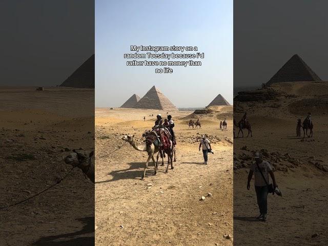 Experiences over possessions ️️ #travel #egypt #pyramidsofgiza #travelvlog #travelblog #cairo
