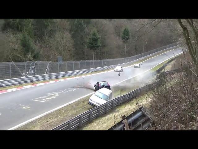 Nürburgring heavy CRASH !! Fuchsröhre Carfreitag