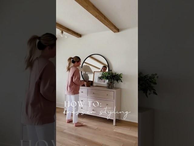 My foolproof dresser styling recipe:large mirror + lamp + foliage + decorative accents  #shorts