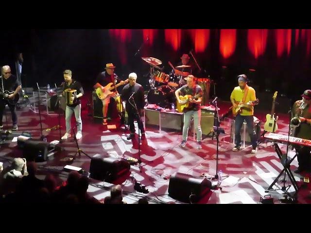 Los Lobos with Jackie Green, Podium Victoria, Alkmaar, The Netherlands. Chuco's Cumbia . 2025-06-04