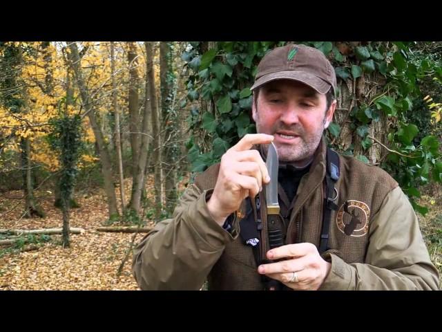 The Best Hunting Knife for field dressing skinning & butchering game the Mike Robinson Hunting Knife