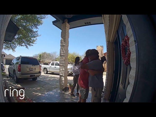 Two Army Vets Reunite After 40 Years ｜RingTV