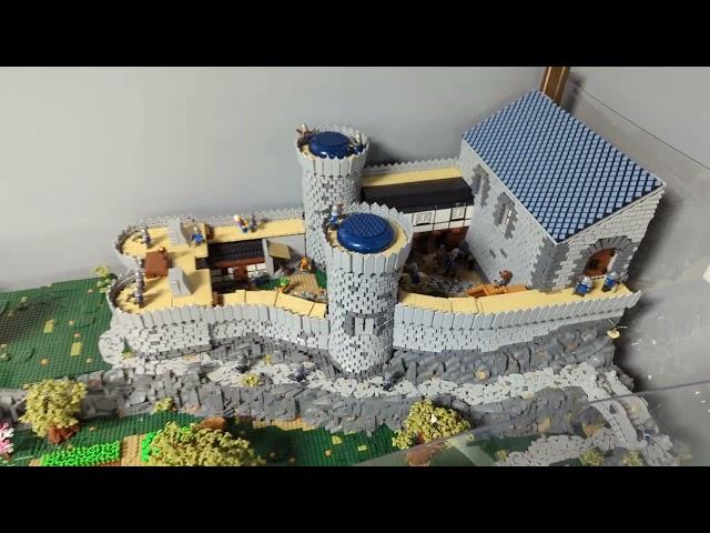 Castle layout MOC collab at Madhouse of Bricks