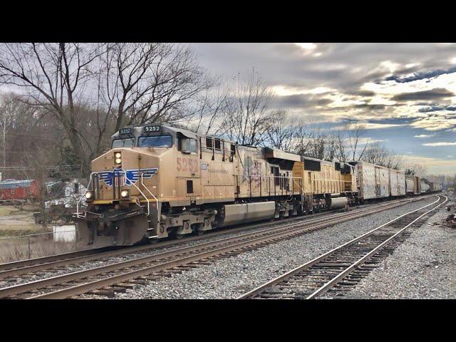 EGYPTIAN LOCOMOTIVES & UNION PACIFIC On Norfolk Southern!  Radar Used On Fast Grain Train With 2 DPU