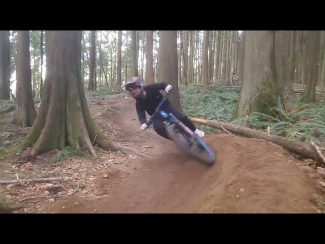 Thornhill biking  This is so much fun!! (Flow rider)