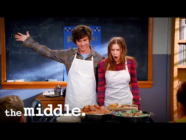 Axl Makes an Entire Presentation in 5 Minutes | The Middle