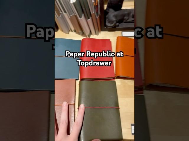 Choosing my pocket size Paper Republic journal ️