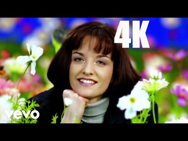 B*Witched - C'est la vie (Official Video)