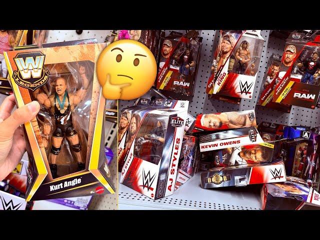 DISASTER WWE Toy Section! NEW Figures WWE Hunt!