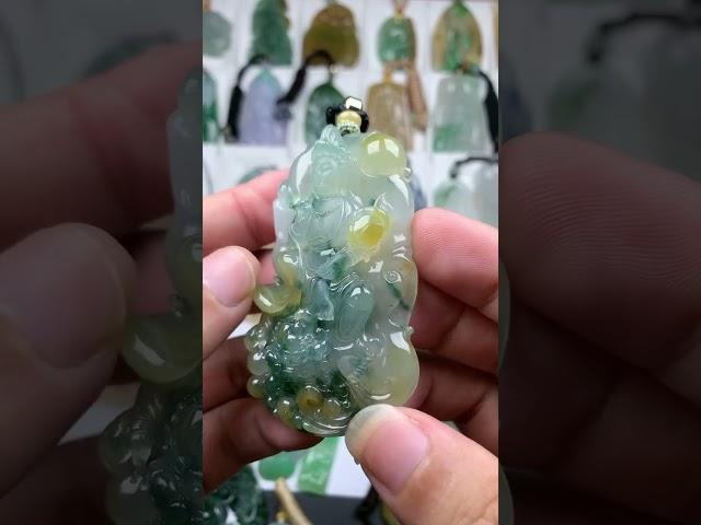 #翡翠 #冰种翡翠 #翡翠價格 #jade #冰晴翡翠 #木也那翡翠