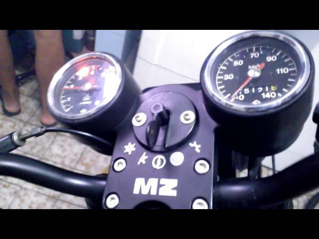 MZ 250 FBM funcionando após 20 anos parada.