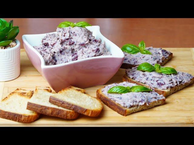 I take 2 cans of beans and cook an amazing pate in 5 minutes! Delicious easy recipe!