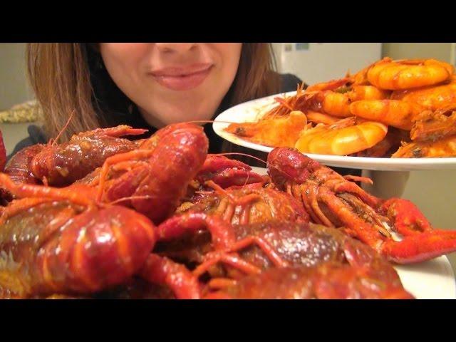 SassEsnacks ASMR: Cajun Crawfish/Crayfish/Mudbugs | Anniversary Video | Cooking | Mukbang | Whispers