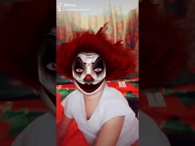 Anak kecil jadi joker ditik tok