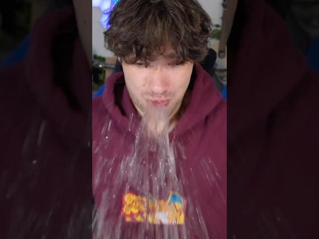 TRY NOT TO LAUGH  (Essaye de pas rire)