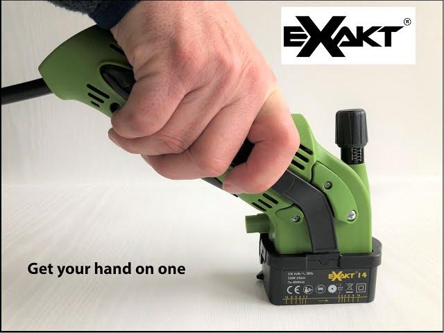 Exakt 14 saw with Multi-Rail edge guide, 3 saw blades, dust extraction hose and more.