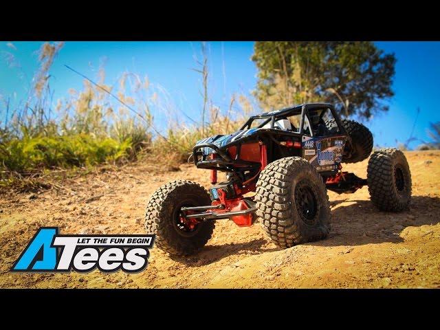 Axial Racing SCX10 and RR10 Bomber - Scale Crawling Goodness