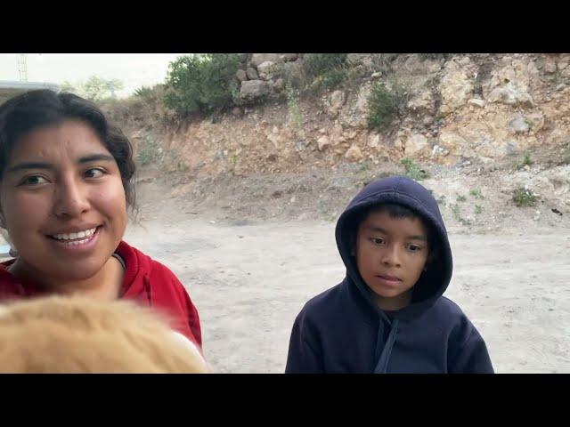 La encomienda de esta muchacha !