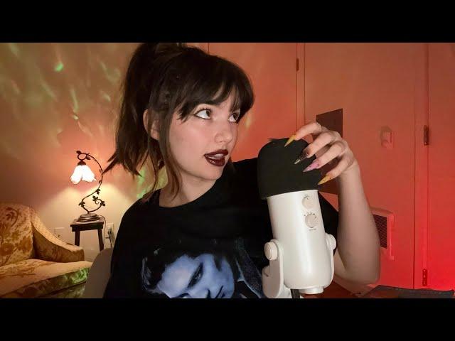 ASMR | Unpredictable Fast and Aggressive Triggers (Mouth Sounds, Tapping, Mic Triggers)