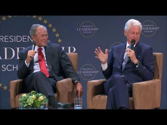 Presidents Bush and Clinton at the Presidential Leadership Scholars Graduation