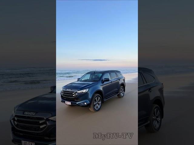 Isuzu MU X LST 4WD SUV 2023 Review #shorts