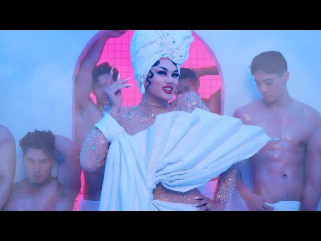 Manila Luzon – HOT COUTURE (10 Year Anniversary Edition)