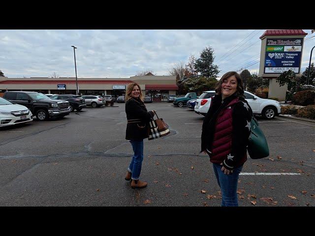 Holiday Antiquing with My Mom & Monica! ️ // Garden Answer