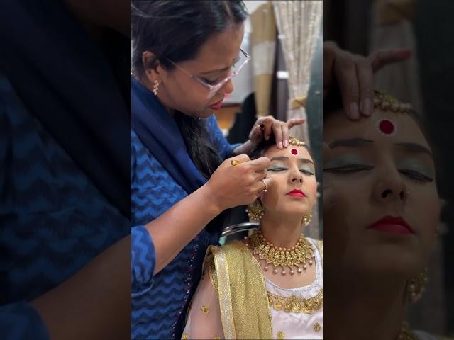 • GANDHARVA ACADEMY •shoot for "Dainik Bhaskar". Asha Agrawal