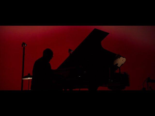 Ludovico Einaudi - Live From The Steve Jobs Theatre / 2019 (Official Concert Film)