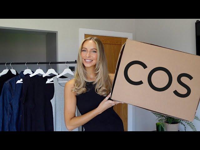 NEW IN COS TRY ON HAUL & TRANSITIONAL CLASSIC OUTFITS