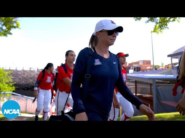 2-time champ has Arizona softball back in WCWS as first-year coach